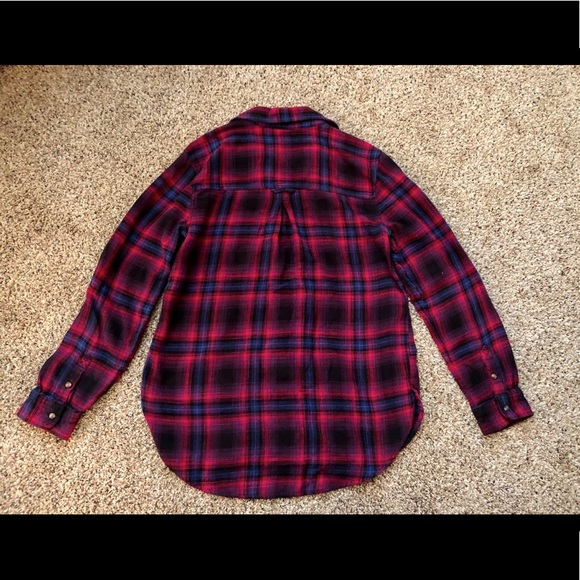 American Eagle “Boyfriend Fit” Flannel - Picture 2 of 4